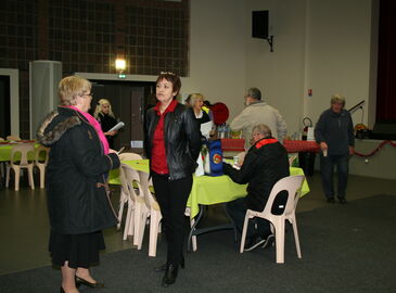 Distribution du Colis Festif des Aînés - Mercredi 10 Décembre 2014