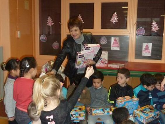 Père Noël dans les écoles - Jeudi 18 Décembre 2014
